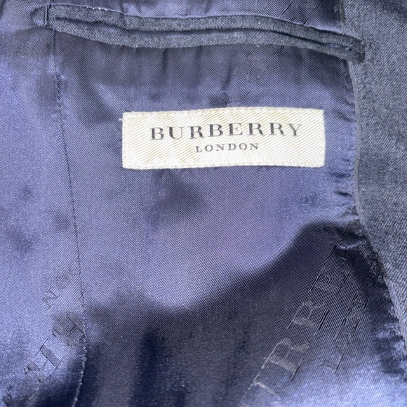 Burberry Virgin Wool Navy Blazer Jacket Size 44R Men’s Made In Italy - Picture 9 of 10